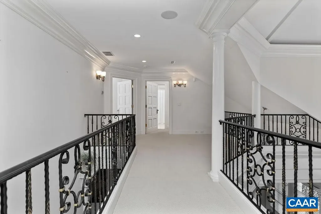 1310 Monocan Drive Nellysford VA 22958