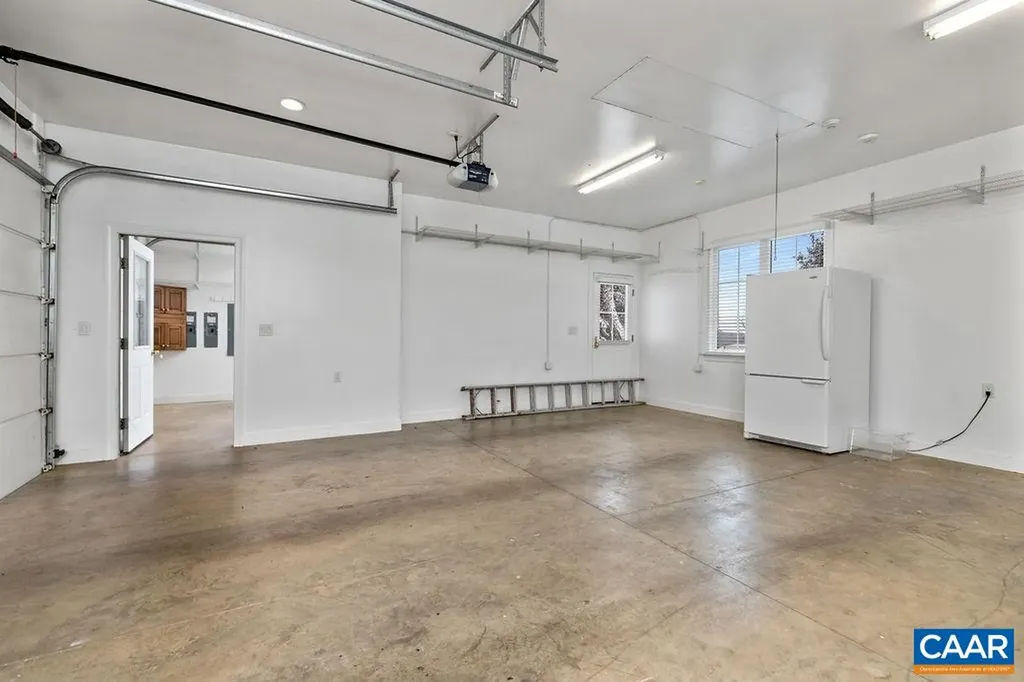 1310 Monocan Drive Nellysford VA 22958