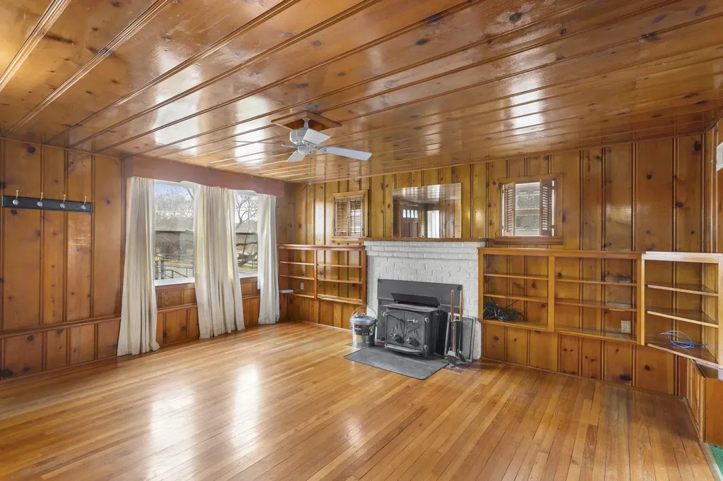 157 Buffalo Gap Highway Churchville VA 24421