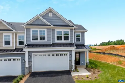 81 Springdale Road Waynesboro VA 22980