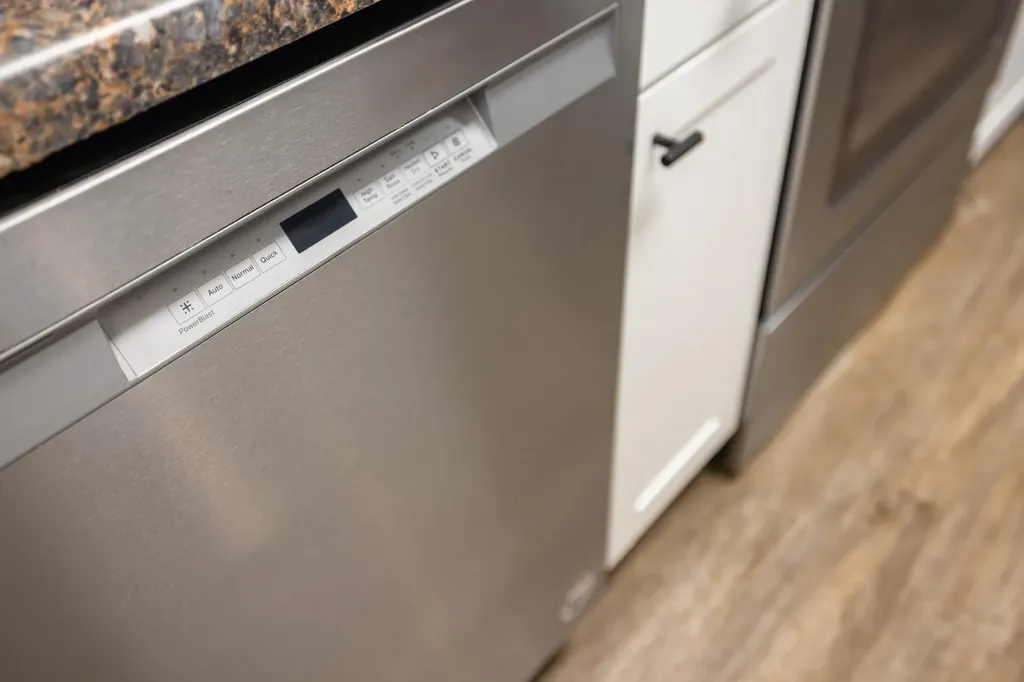 54 Thorofare Road Crimora VA 24431