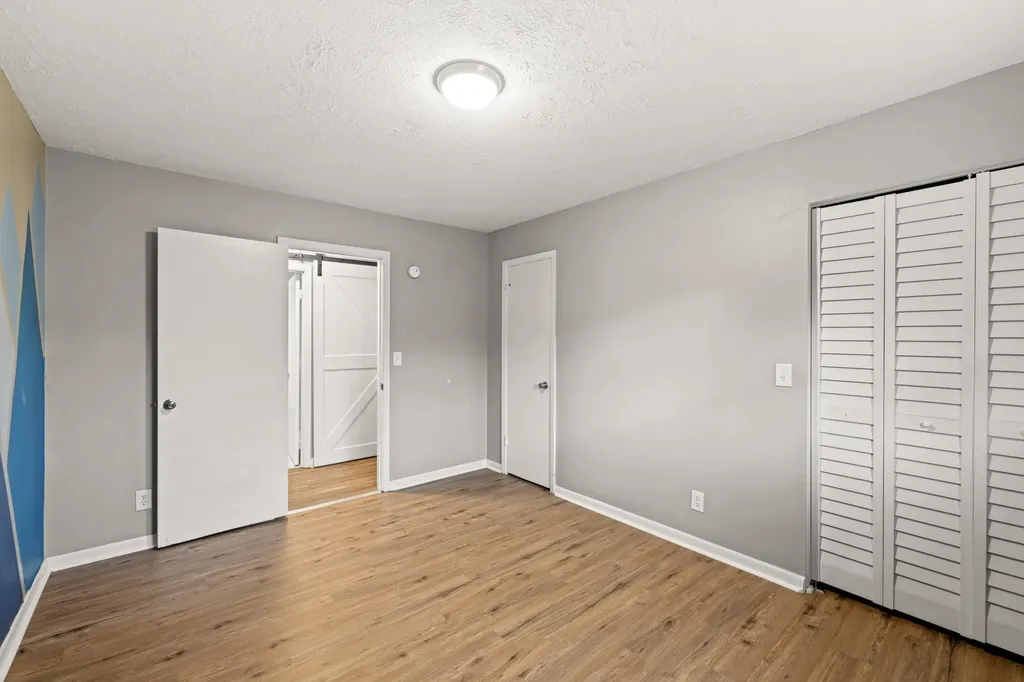 54 Thorofare Road Crimora VA 24431