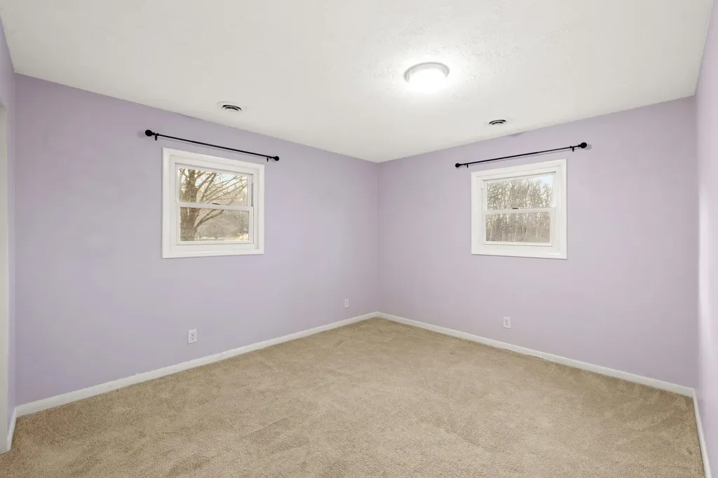 54 Thorofare Road Crimora VA 24431