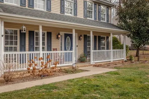 344 Arrowhead Lane Stuarts Draft VA 24477