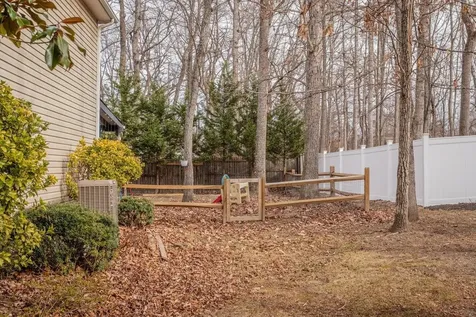 344 Arrowhead Lane Stuarts Draft VA 24477