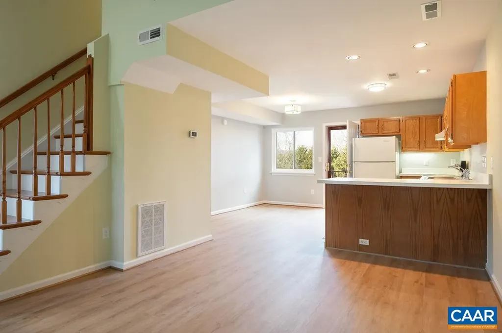 1688 Royal Oak Court Charlottesville VA 22902