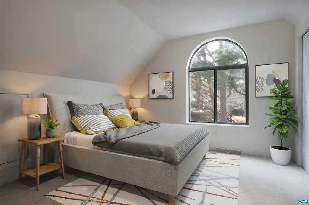 1688 Royal Oak Court Charlottesville VA 22902
