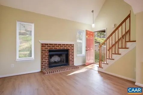 1688 Royal Oak Court Charlottesville VA 22902