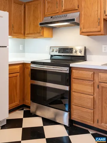 1688 Royal Oak Court Charlottesville VA 22902