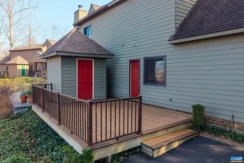 1688 Royal Oak Court Charlottesville VA 22902