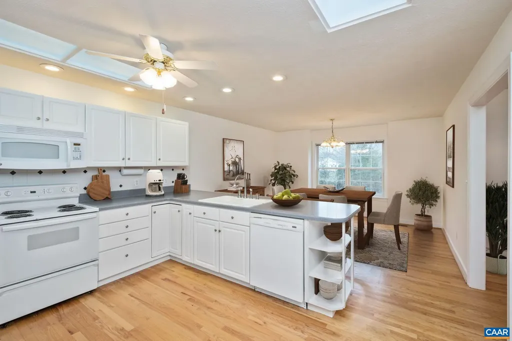 17 Rudolph Street Ruckersville VA 22968