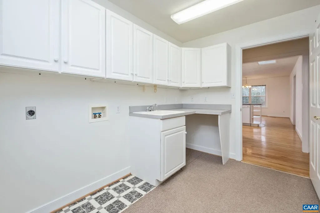 17 Rudolph Street Ruckersville VA 22968