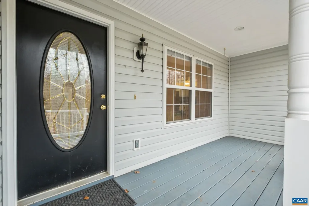 17 Rudolph Street Ruckersville VA 22968