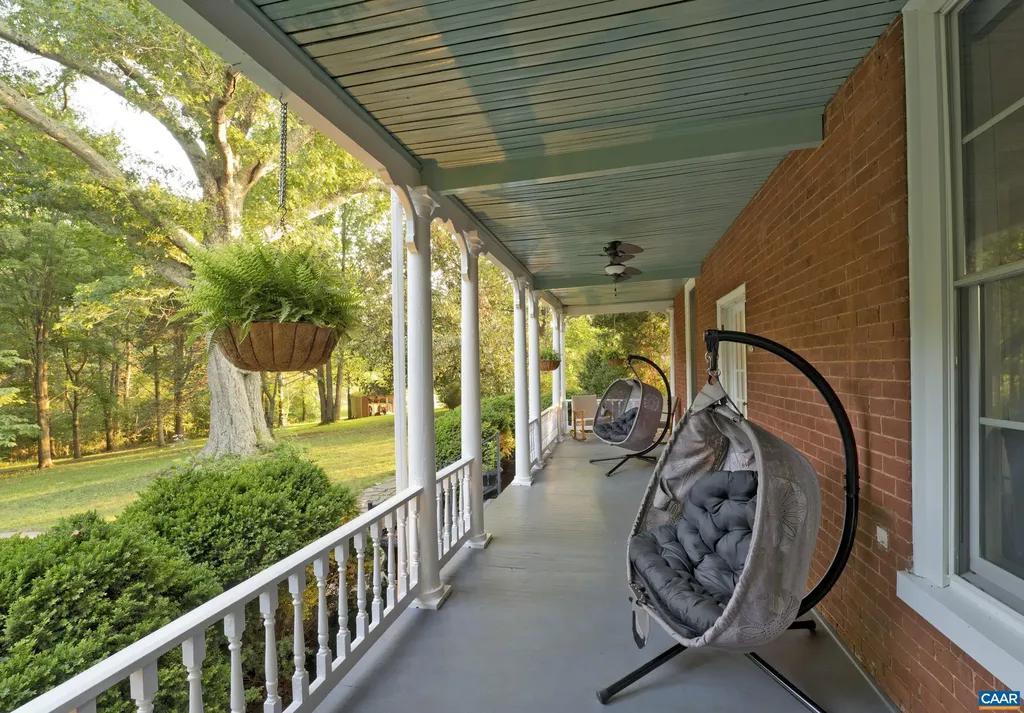 294 & 262 Freshwater Cove Lane Lovingston VA 22949