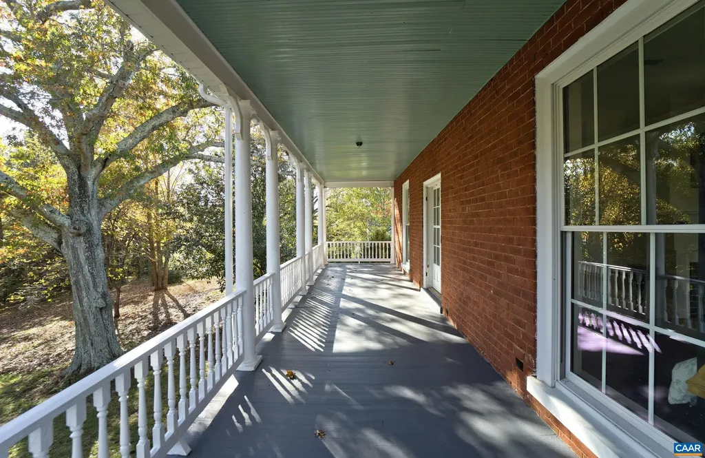 294 & 262 Freshwater Cove Lane Lovingston VA 22949