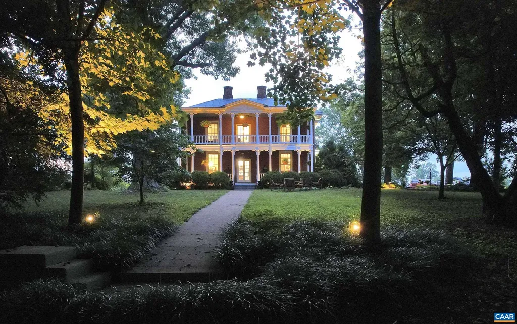 294 & 262 Freshwater Cove Lane Lovingston VA 22949