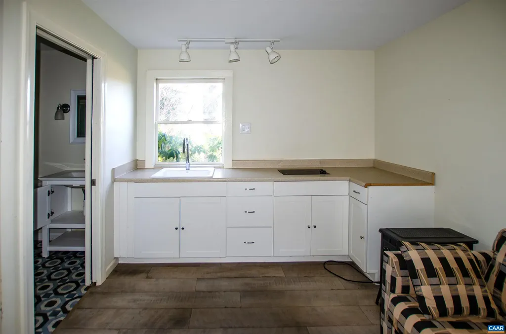 294 & 262 Freshwater Cove Lane Lovingston VA 22949