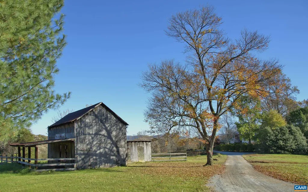 294 & 262 Freshwater Cove Lane Lovingston VA 22949