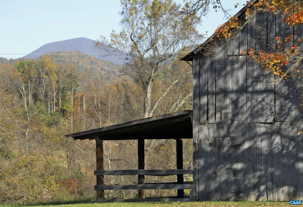 294 & 262 Freshwater Cove Lane Lovingston VA 22949