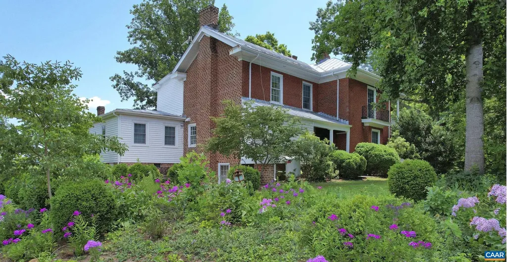 294 & 262 Freshwater Cove Lane Lovingston VA 22949