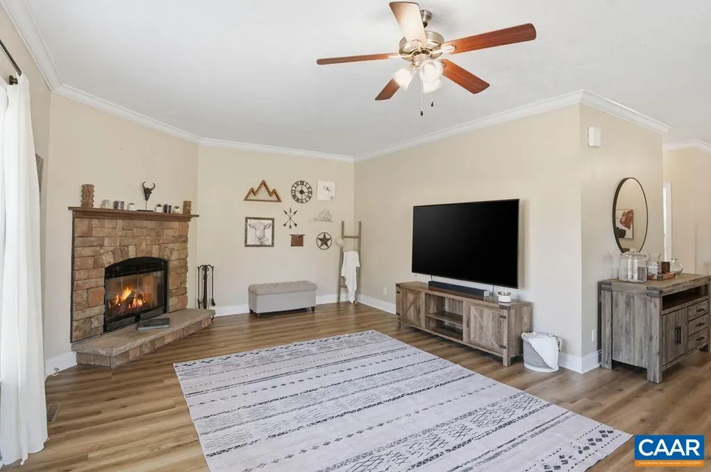 2276 Shiloh Church Road Palmyra VA 22963