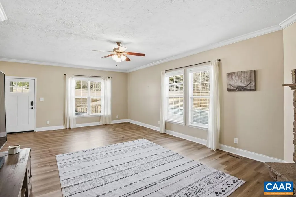 2276 Shiloh Church Road Palmyra VA 22963