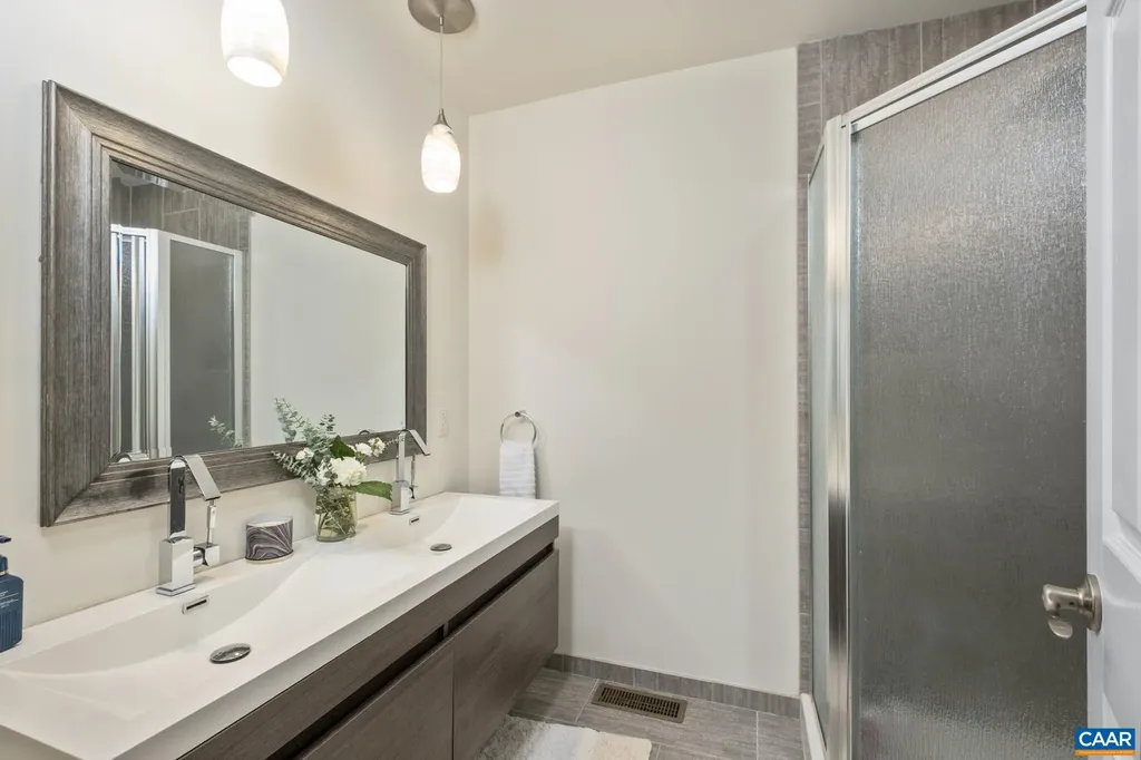 57 Kathy Court Palmyra VA 22963