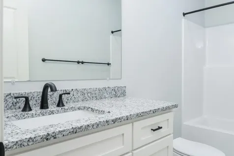 919 Clicks Lane New Market VA 22844