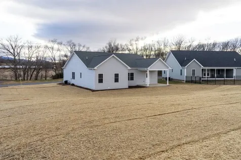 919 Clicks Lane New Market VA 22844