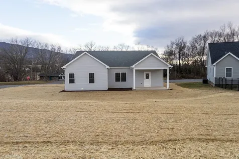 919 Clicks Lane New Market VA 22844