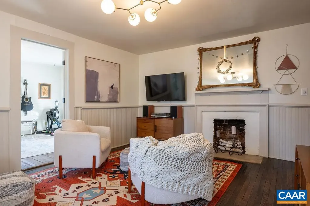 349 10th Street NW Charlottesville VA 22903