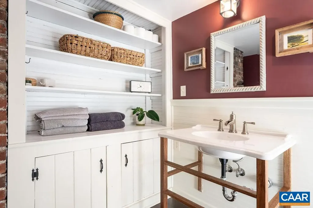 349 10th Street NW Charlottesville VA 22903