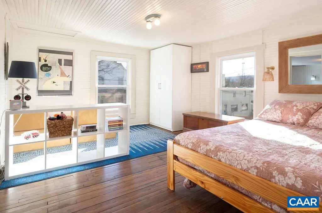 349 10th Street NW Charlottesville VA 22903