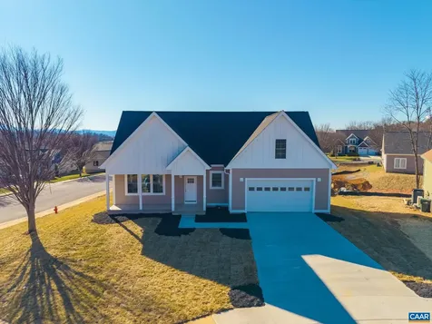 1004 High Point Court Waynesboro VA 22980