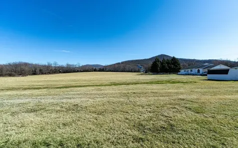 321 Honeyville Road Stanley VA 22851