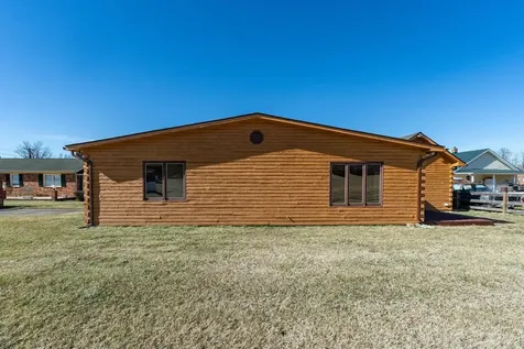 321 Honeyville Road Stanley VA 22851