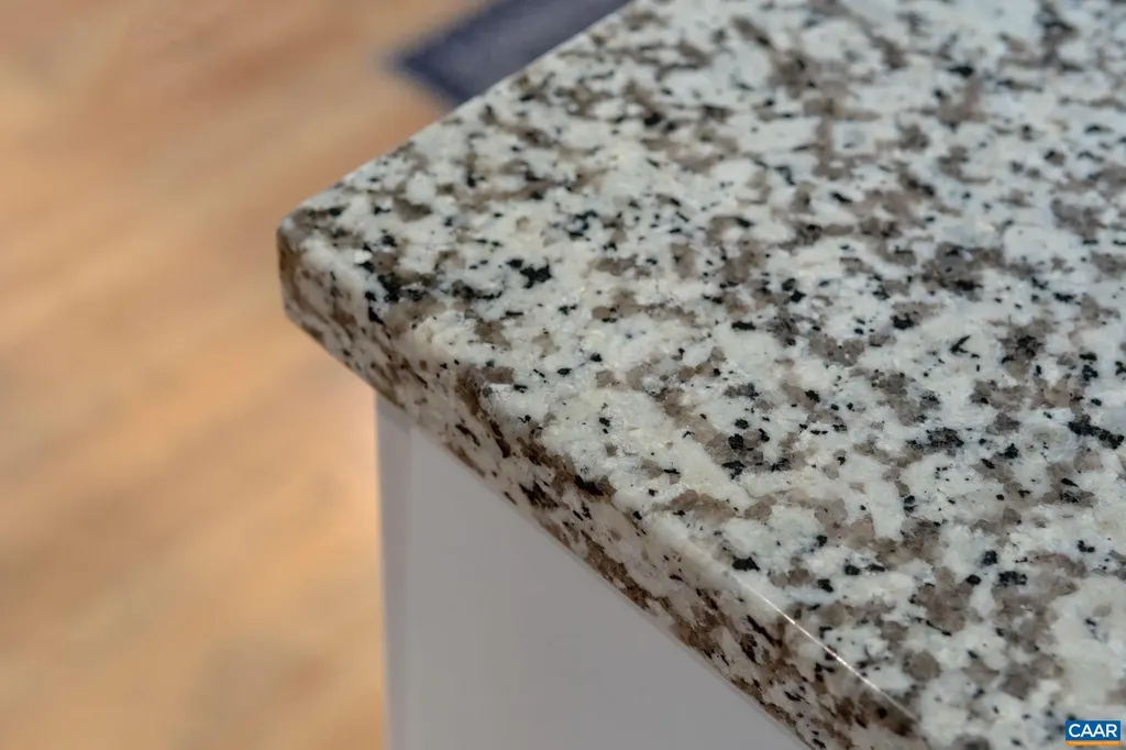 1 Hatchechubee Road Palmyra VA 22963