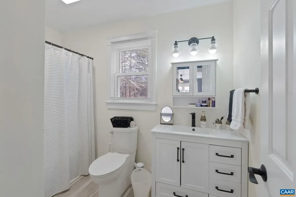 1 Hatchechubee Road Palmyra VA 22963