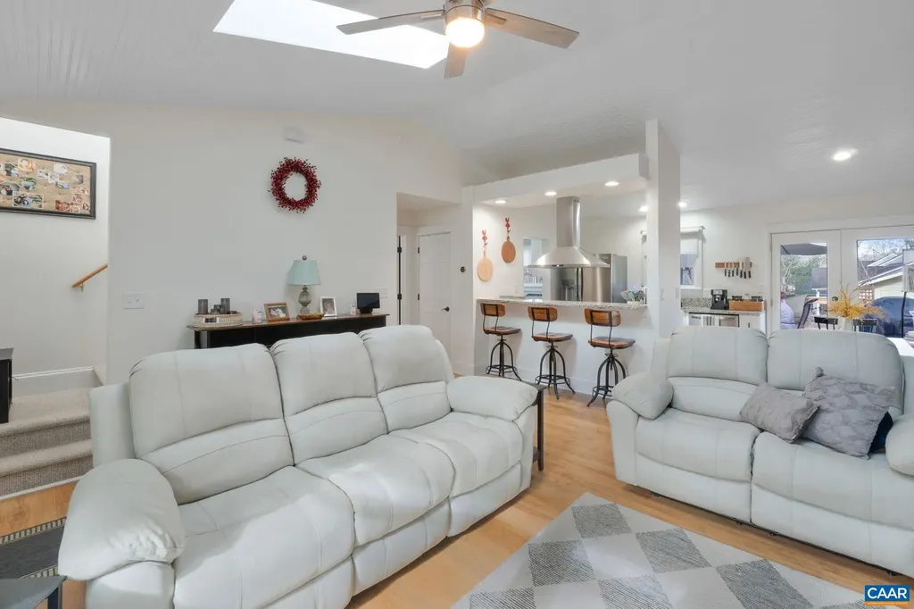 1 Hatchechubee Road Palmyra VA 22963