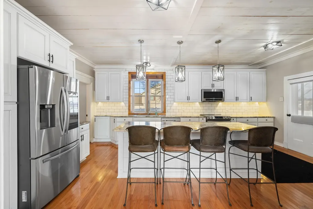 644 Early Drive Broadway VA 22815