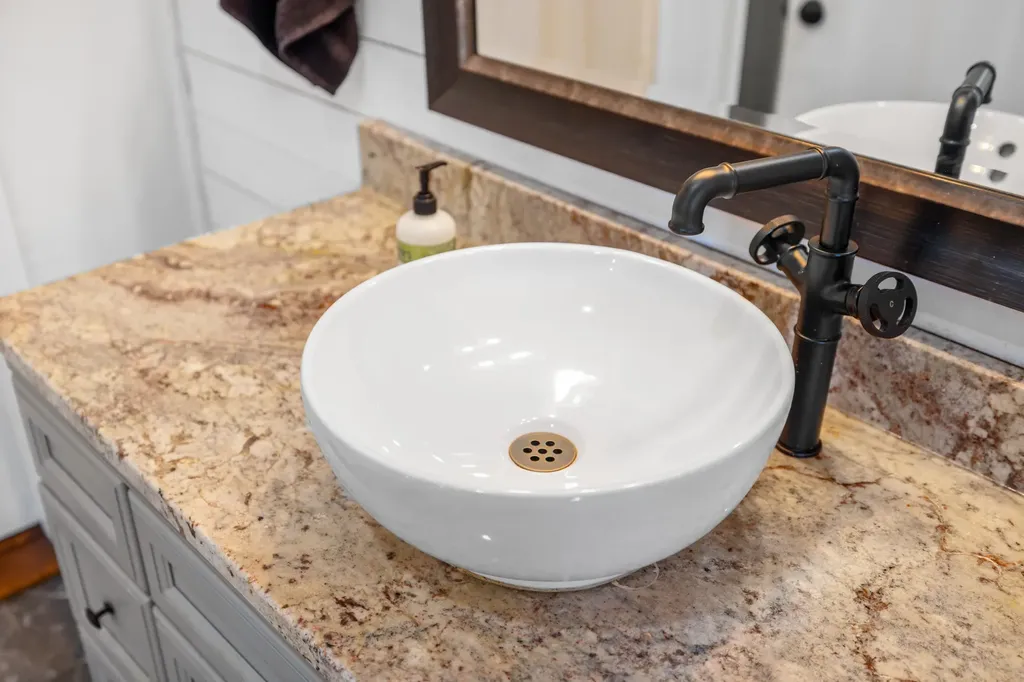 644 Early Drive Broadway VA 22815