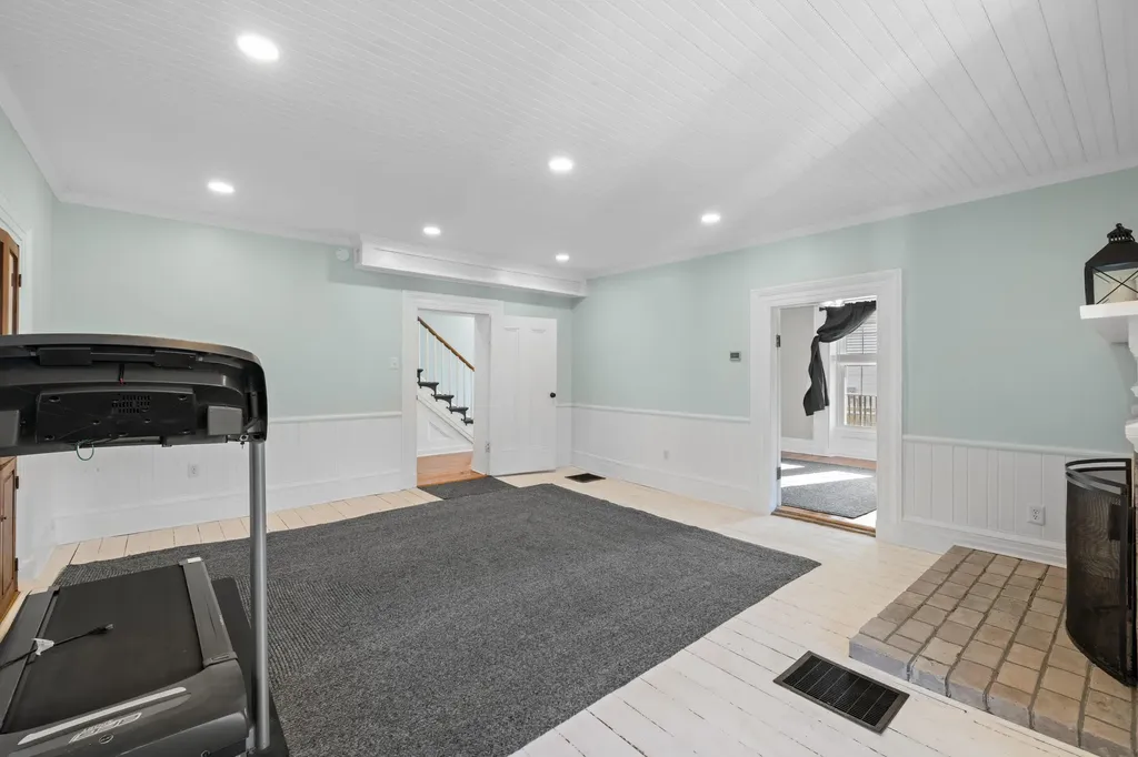 644 Early Drive Broadway VA 22815