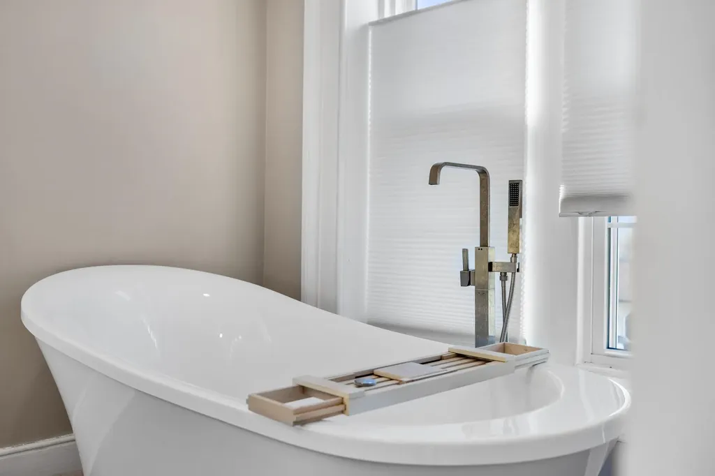 644 Early Drive Broadway VA 22815