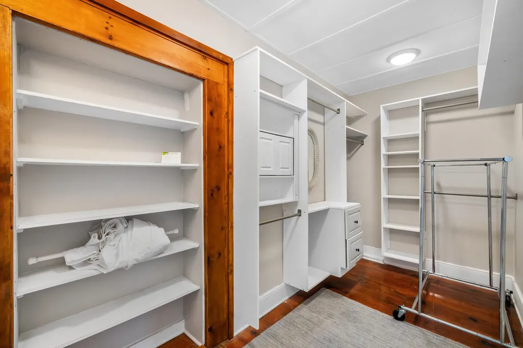 644 Early Drive Broadway VA 22815