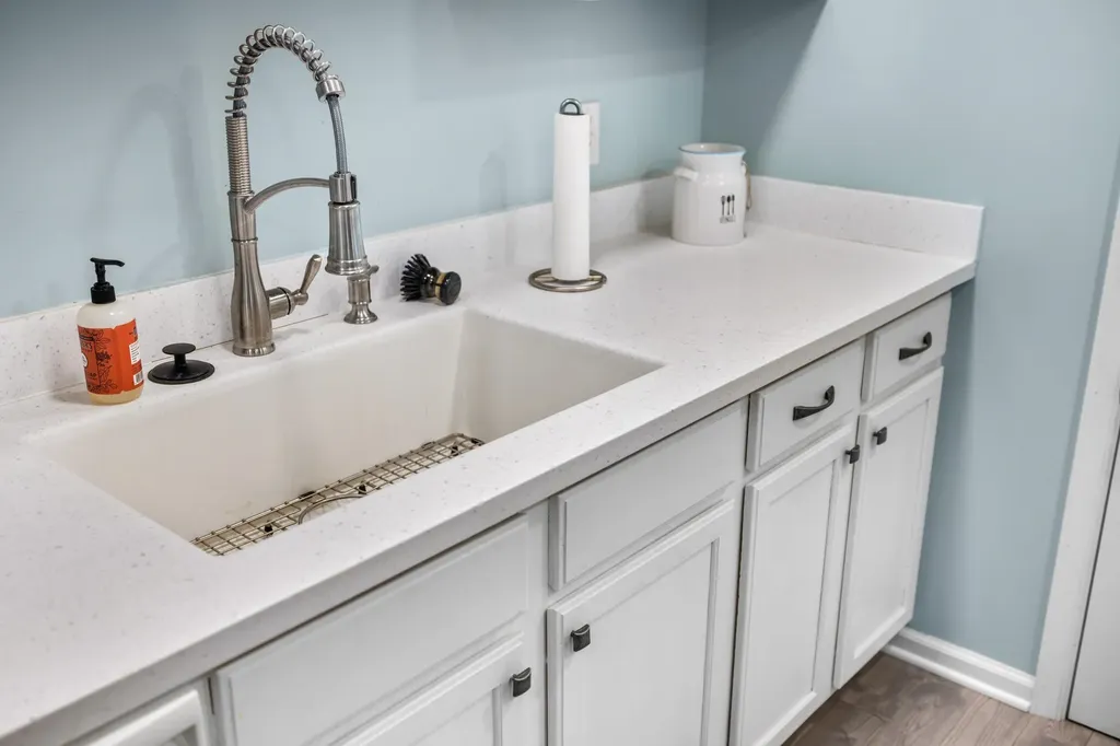 644 Early Drive Broadway VA 22815