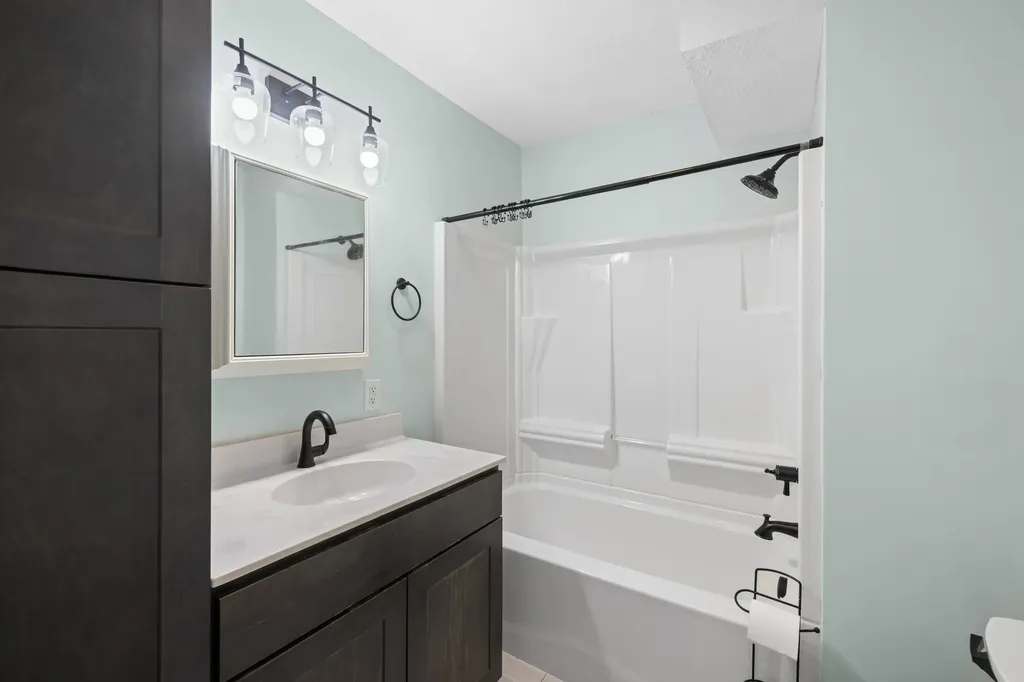 644 Early Drive Broadway VA 22815