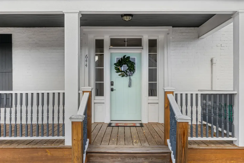 644 Early Drive Broadway VA 22815