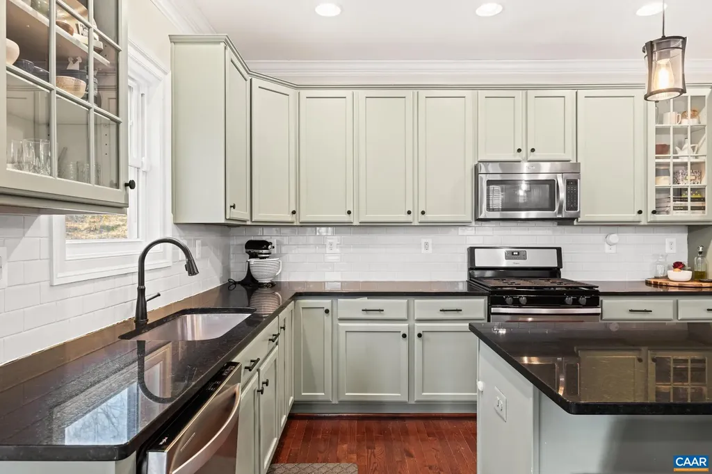 2855 Shannon Glen Court Earlysville VA 22936