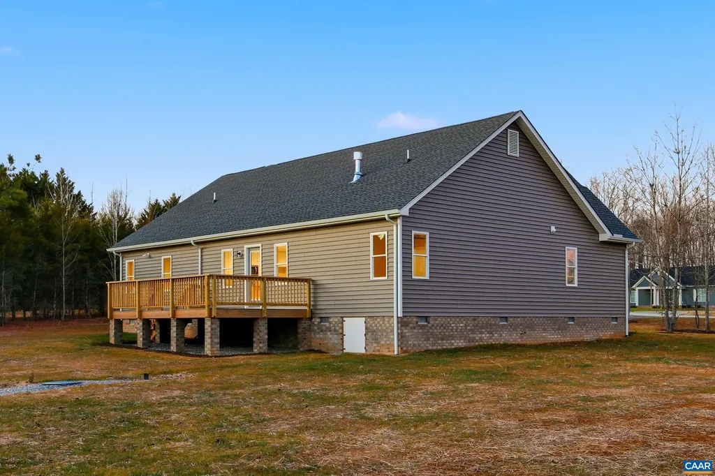 12 Mill Branch Way Bumpass VA 23024