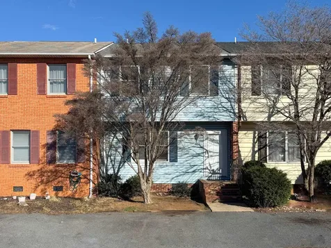 811 Vine Street Harrisonburg VA 22802